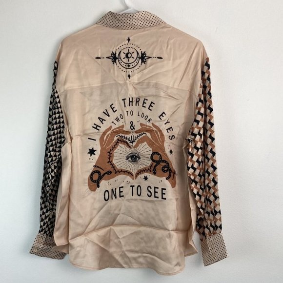 Me369 Scarlett Tattoo Print Silk Shirt - Picture 8 of 12